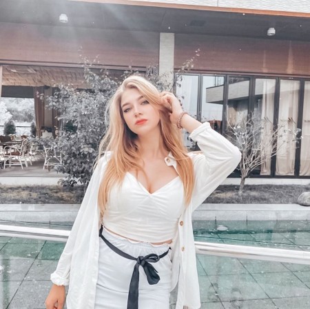 Проститутка Адель